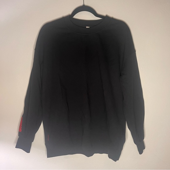 Lululemon Athletica Black Crew Neck Top EUC - Picture 1 of 6